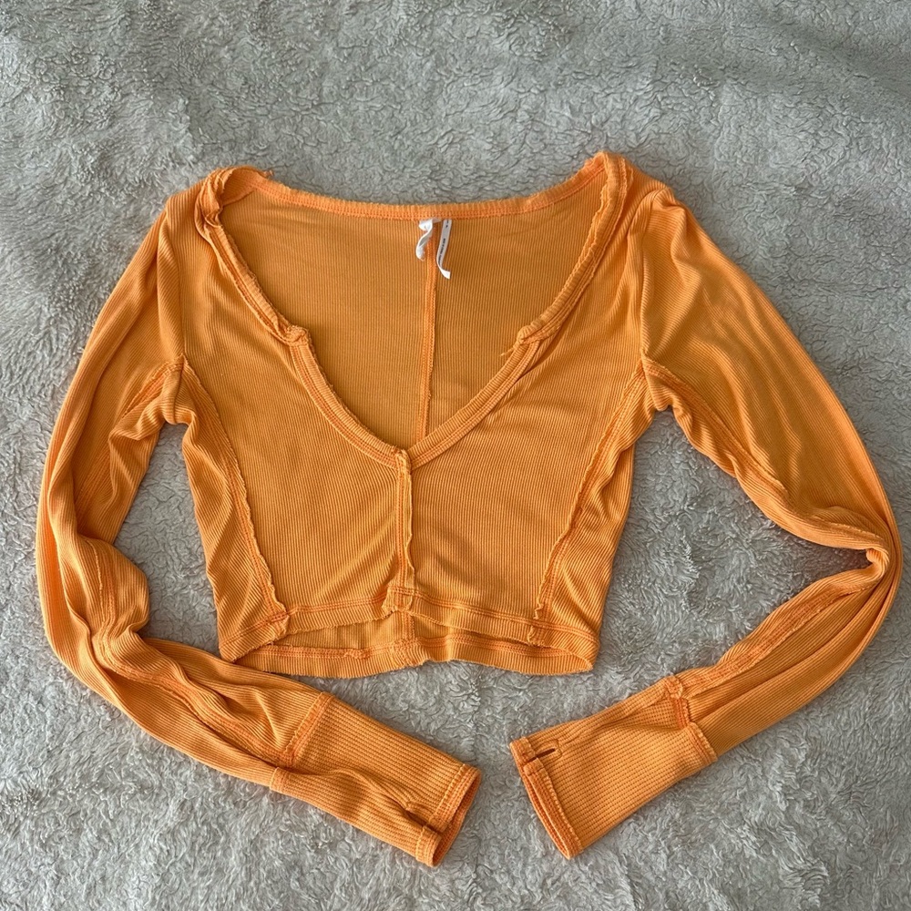UO Long Sleeve Crop Top